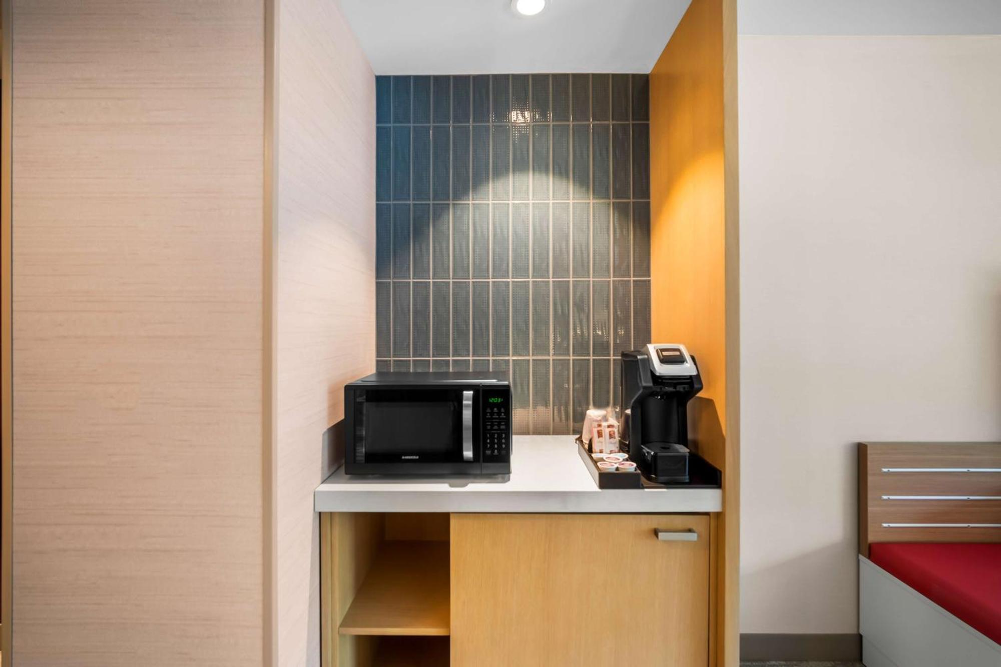 Hilton Garden Inn ノース・コンウェー エクステリア 写真
