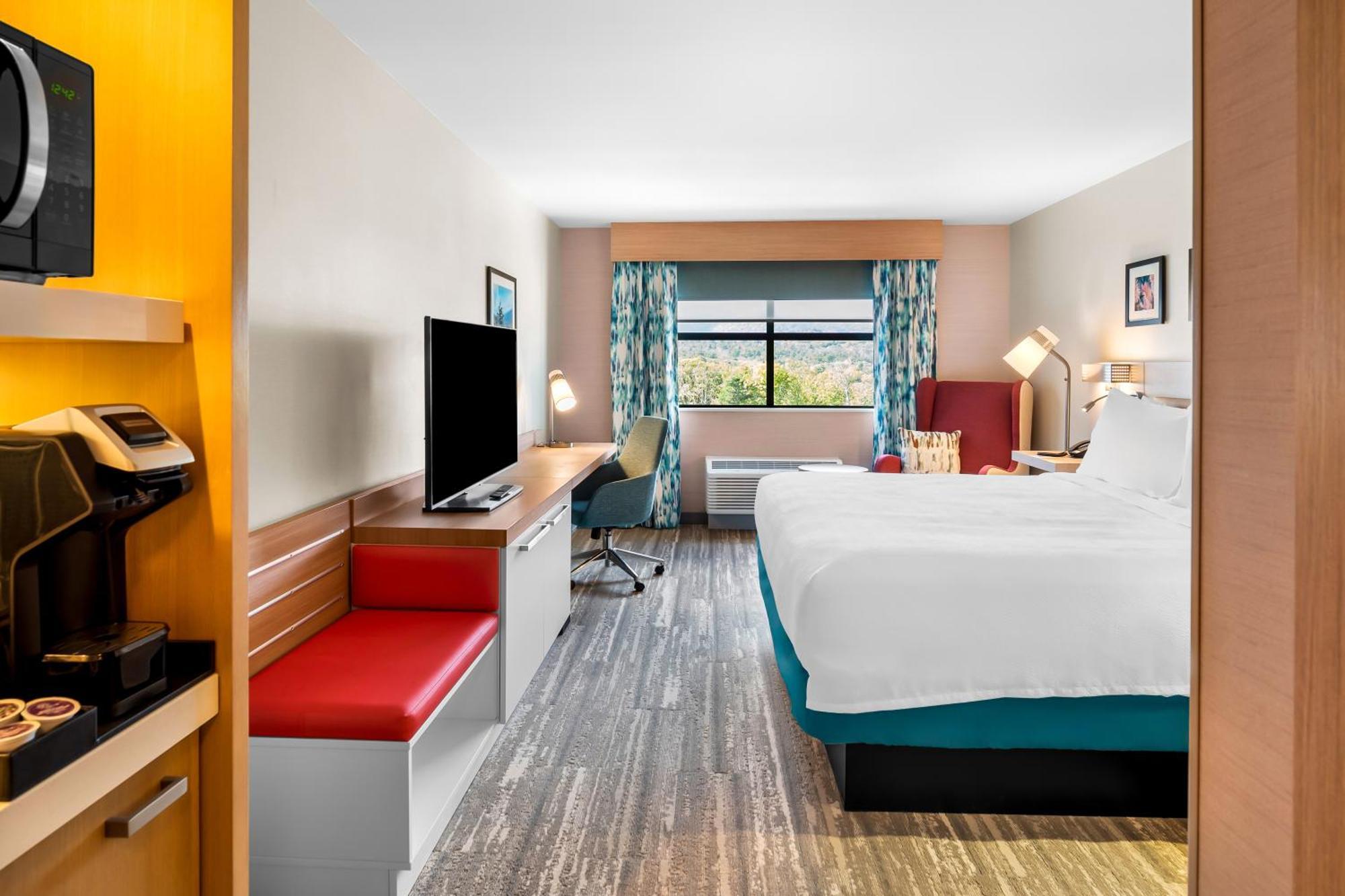 Hilton Garden Inn ノース・コンウェー エクステリア 写真